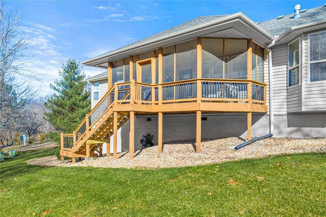 2 Highland Parkway, Bella Vista, AR 72715