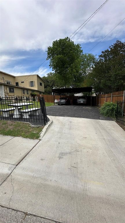 3116 E 12th ST, Austin, TX 78702