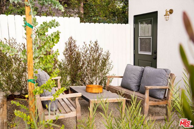 3110 Griffith Park Boulevard, Los Angeles, CA 90027