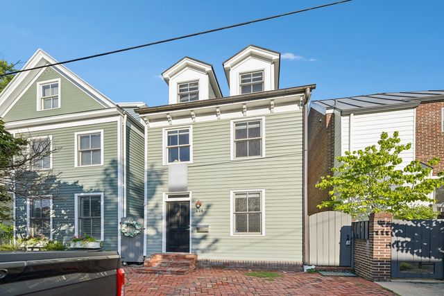 426 N Alfred Street, Alexandria, VA 22314