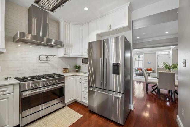 426 N Alfred Street, Alexandria, VA 22314
