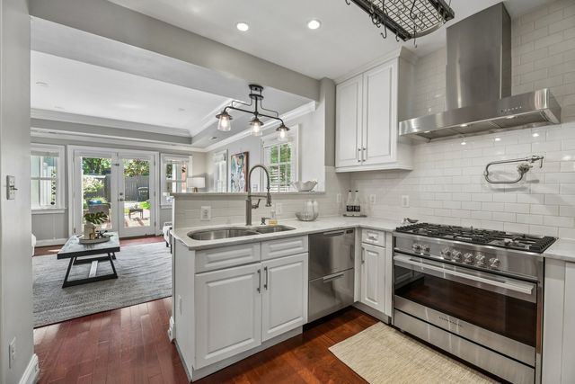 426 N Alfred Street, Alexandria, VA 22314