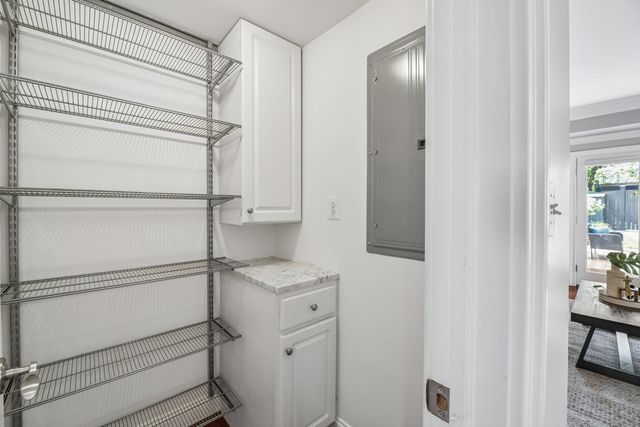 426 N Alfred Street, Alexandria, VA 22314