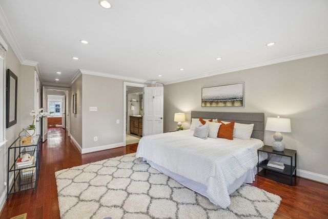 426 N Alfred Street, Alexandria, VA 22314