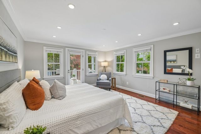 426 N Alfred Street, Alexandria, VA 22314