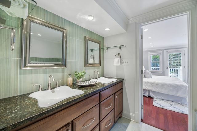 426 N Alfred Street, Alexandria, VA 22314