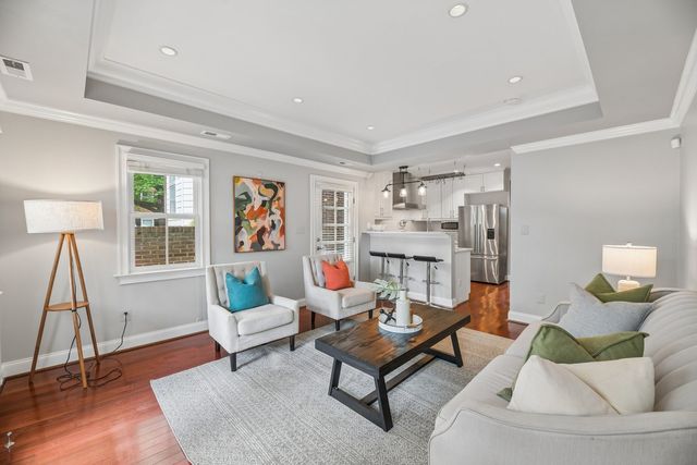 426 N Alfred Street, Alexandria, VA 22314
