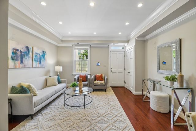 426 N Alfred Street, Alexandria, VA 22314