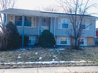 811 Oakton Avenue, Romeoville, IL 60446