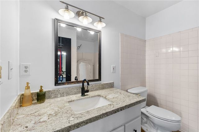 3814 Holly Drive, Bryan, TX 77802