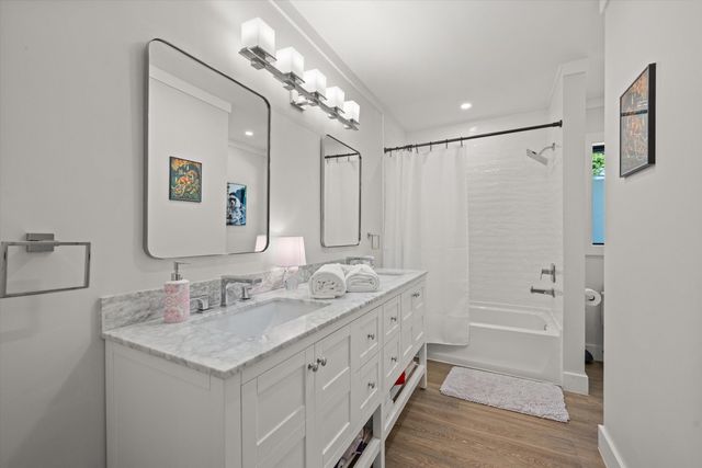 15855 Meadow Wood Drive, Wellington, FL 33414