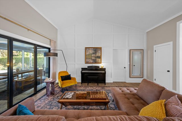 15855 Meadow Wood Drive, Wellington, FL 33414