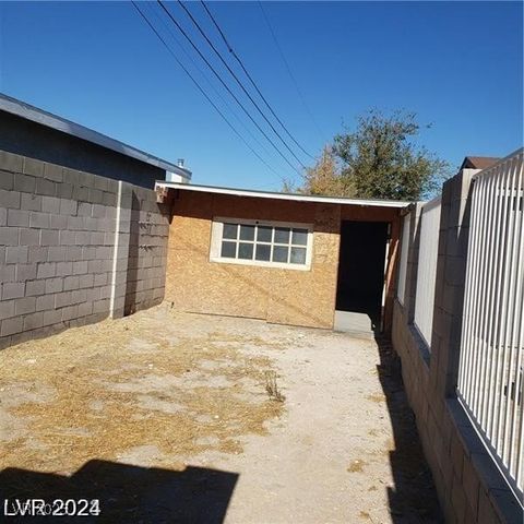 3439 Cox Street, North Las Vegas, NV 89032