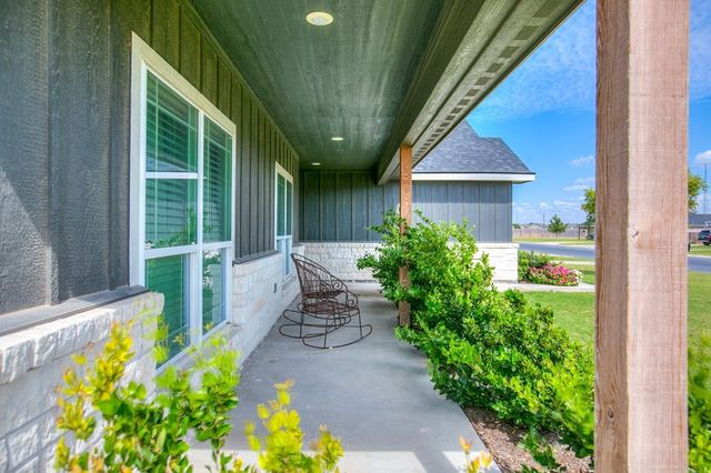 4529 Old Stone Drive, San Angelo, TX 76904