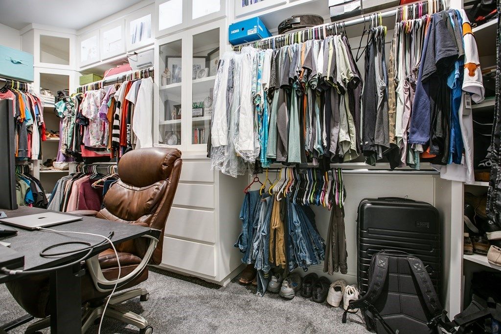 Image 11 of property listing at 4529 Old Stone Dr, San Angelo, TX 76904