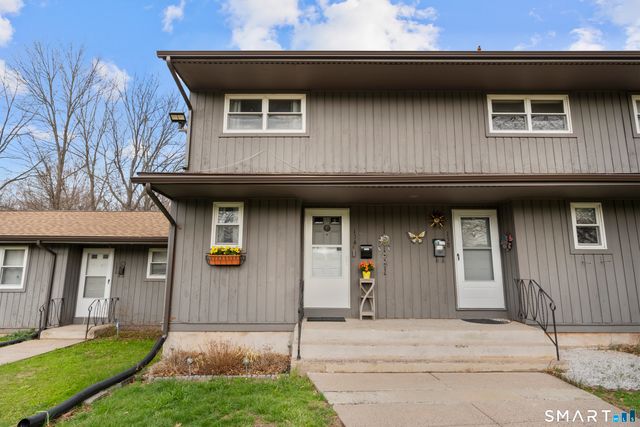 134 Williamstown Court 134, Newington, CT 06111