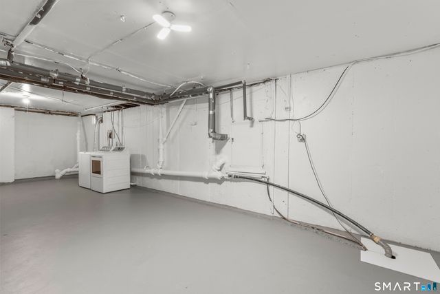 134 Williamstown Court 134, Newington, CT 06111