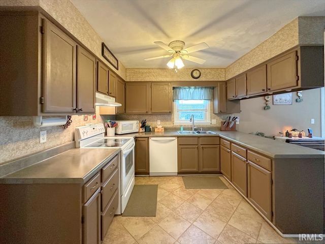 1847 N 750 EAST, Greentown, IN 46936