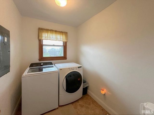 1847 N 750 EAST, Greentown, IN 46936