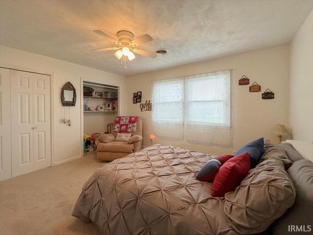 1847 N 750 EAST, Greentown, IN 46936