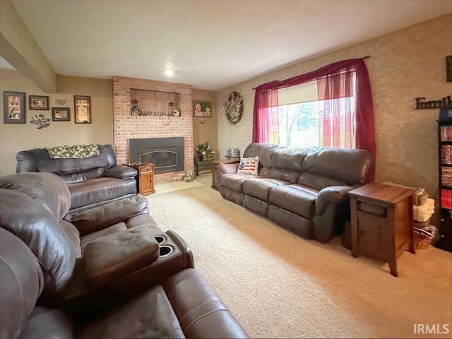 1847 N 750 EAST, Greentown, IN 46936