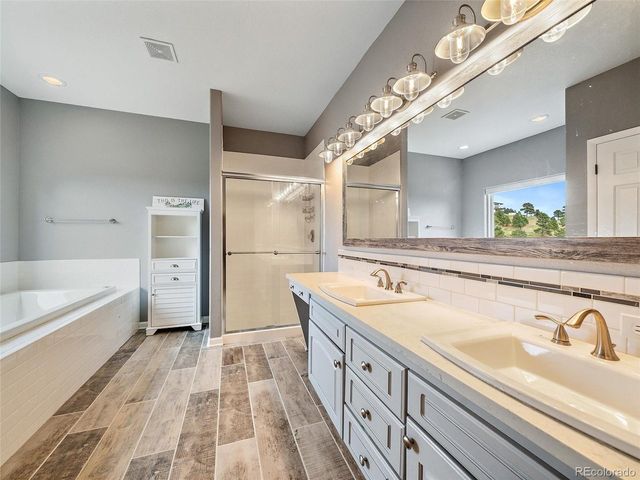 323 Parkview Ave, Golden, CO 80401