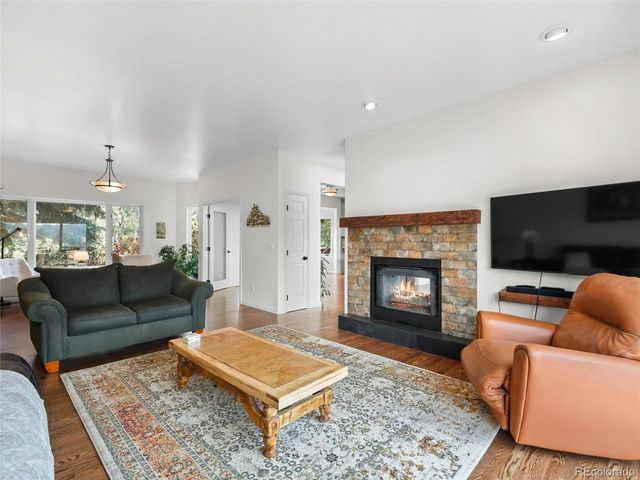 323 Parkview Ave, Golden, CO 80401