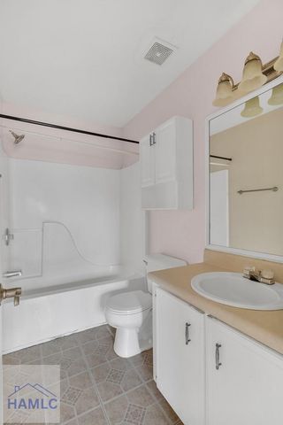 95 Tempest Lane, Allenhurst, GA 31301