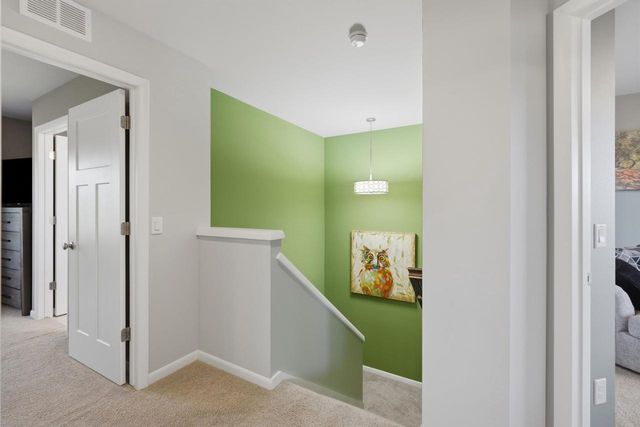 1082 O'Keeffe Avenue, Sun Prairie, WI 53590
