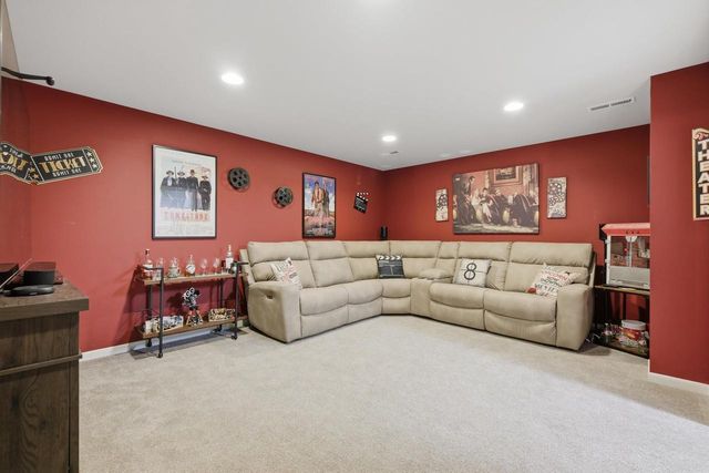 1082 O'Keeffe Avenue, Sun Prairie, WI 53590