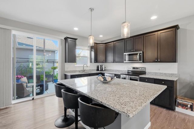 1082 O'Keeffe Avenue, Sun Prairie, WI 53590