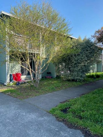 1280 &1300 Haven Lane, Mckinleyville, CA 95519