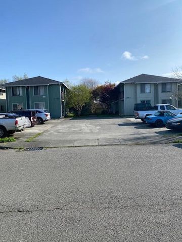 1280 &1300 Haven Lane, Mckinleyville, CA 95519