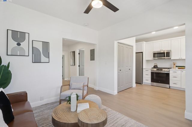 21593 Princeton St, Hayward, CA 94541