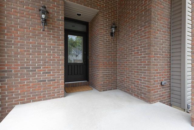 59 BRENTWOOD LANE, Appleton, WI 54915