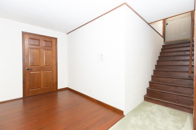 59 BRENTWOOD LANE, Appleton, WI 54915