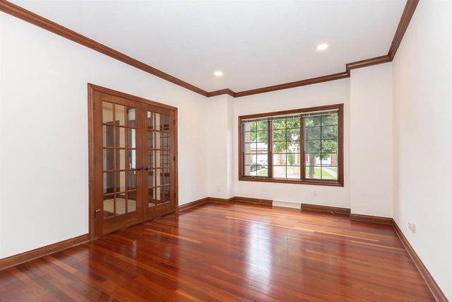 59 BRENTWOOD LANE, Appleton, WI 54915