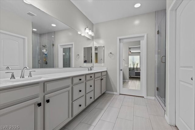 10165 Ferton Lake Avenue, Las Vegas, NV 89178