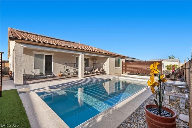 10165 Ferton Lake Avenue, Las Vegas, NV 89178