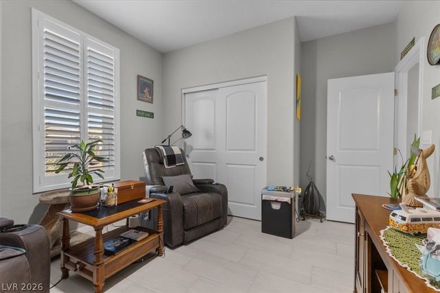 10165 Ferton Lake Avenue, Las Vegas, NV 89178