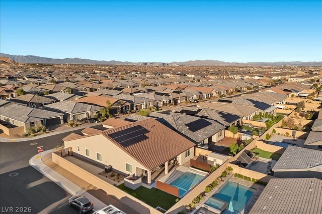 10165 Ferton Lake Avenue, Las Vegas, NV 89178