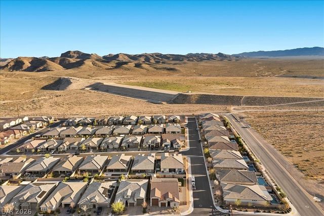 10165 Ferton Lake Avenue, Las Vegas, NV 89178