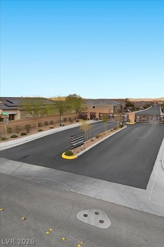 10165 Ferton Lake Avenue, Las Vegas, NV 89178