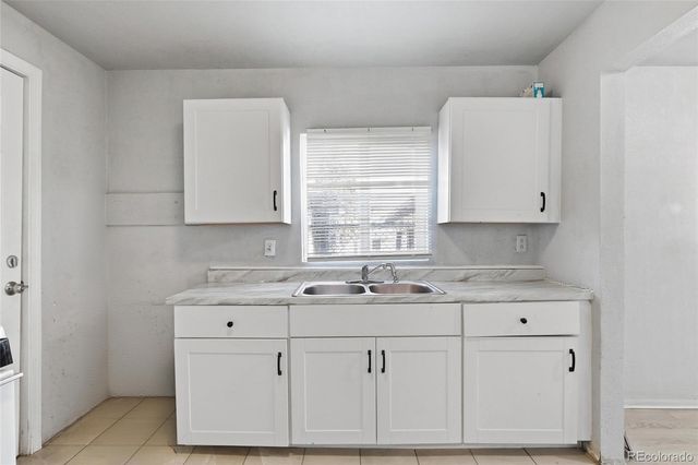 165 Hooker Street, Denver, CO 80219