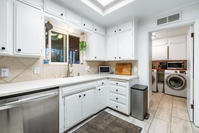 754 E Spruce Avenue, Fresno, CA 93720