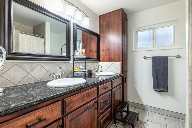 754 E Spruce Avenue, Fresno, CA 93720