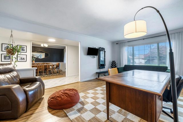 754 E Spruce Avenue, Fresno, CA 93720