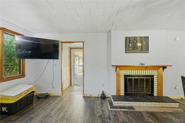4221 County Route 4, Scriba, NY 13126