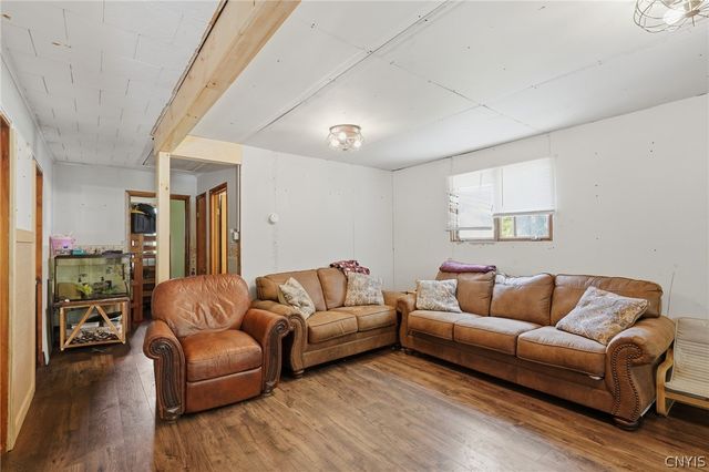 4221 County Route 4, Scriba, NY 13126