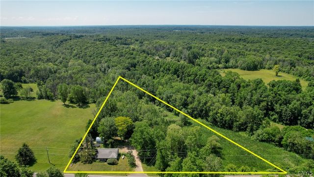 4221 County Route 4, Scriba, NY 13126